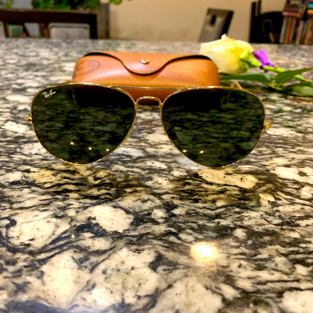 Ray-Ban Polarized Aviator Sunglasses